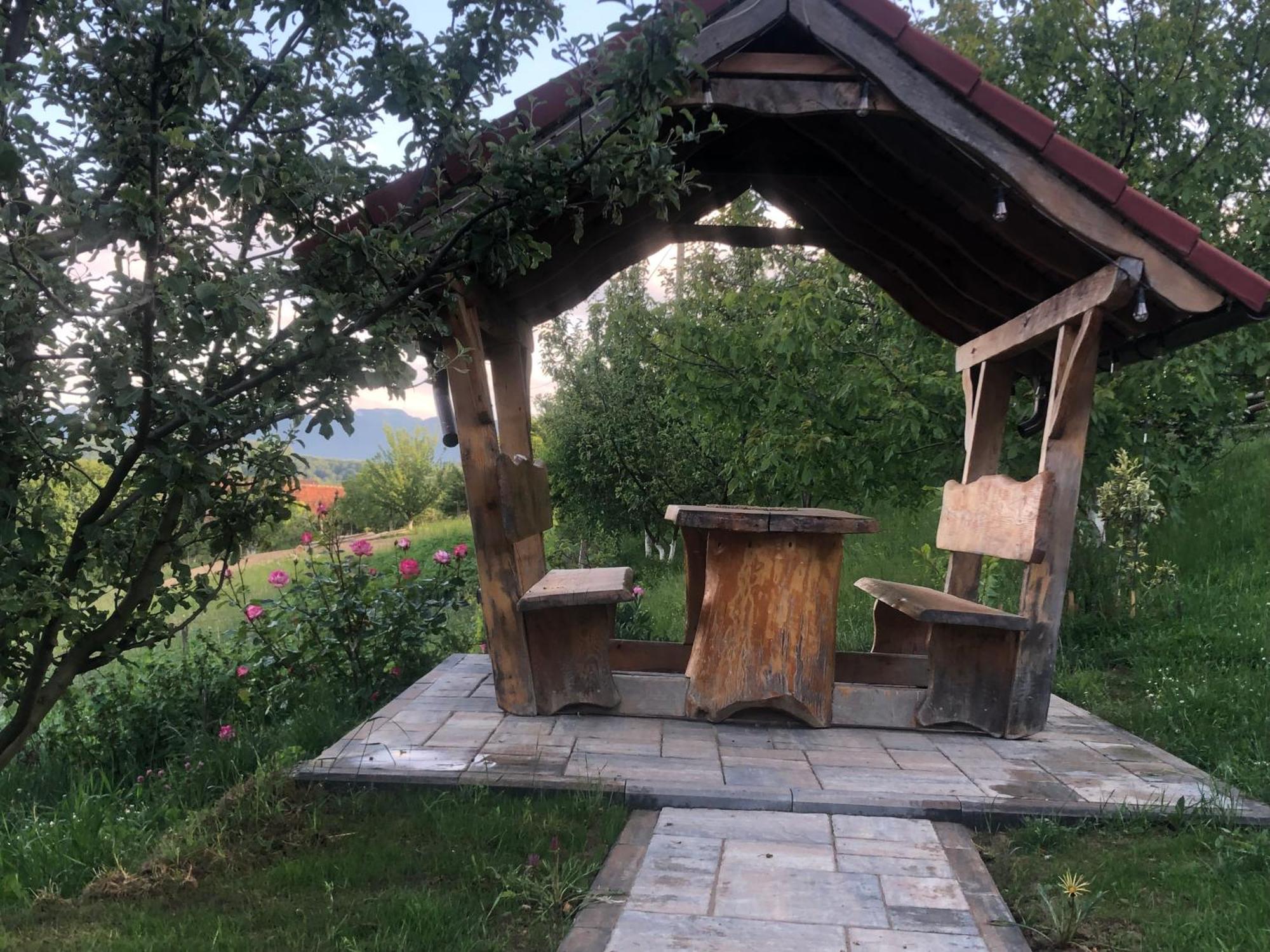Cabana Dintre Fagi Poiana Mărului Екстериор снимка